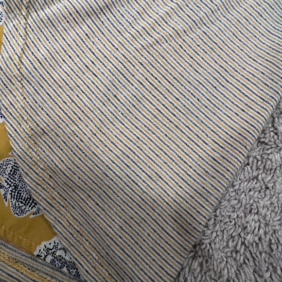 Stitch Fix tank - Kaileigh size medium - Picture 4 of 5